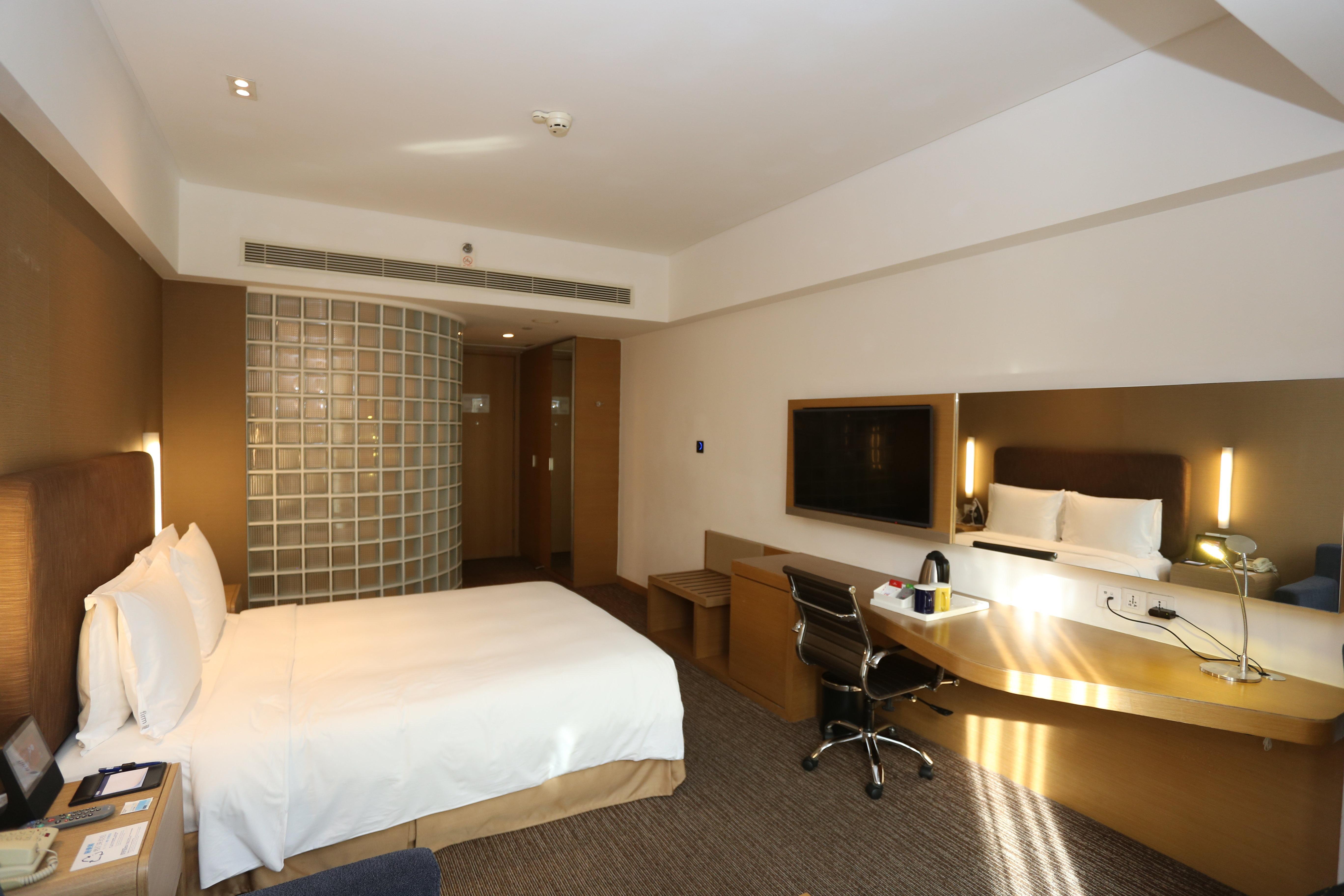 Holiday Inn Express Shanghai Jinsha By Ihg Exterior photo