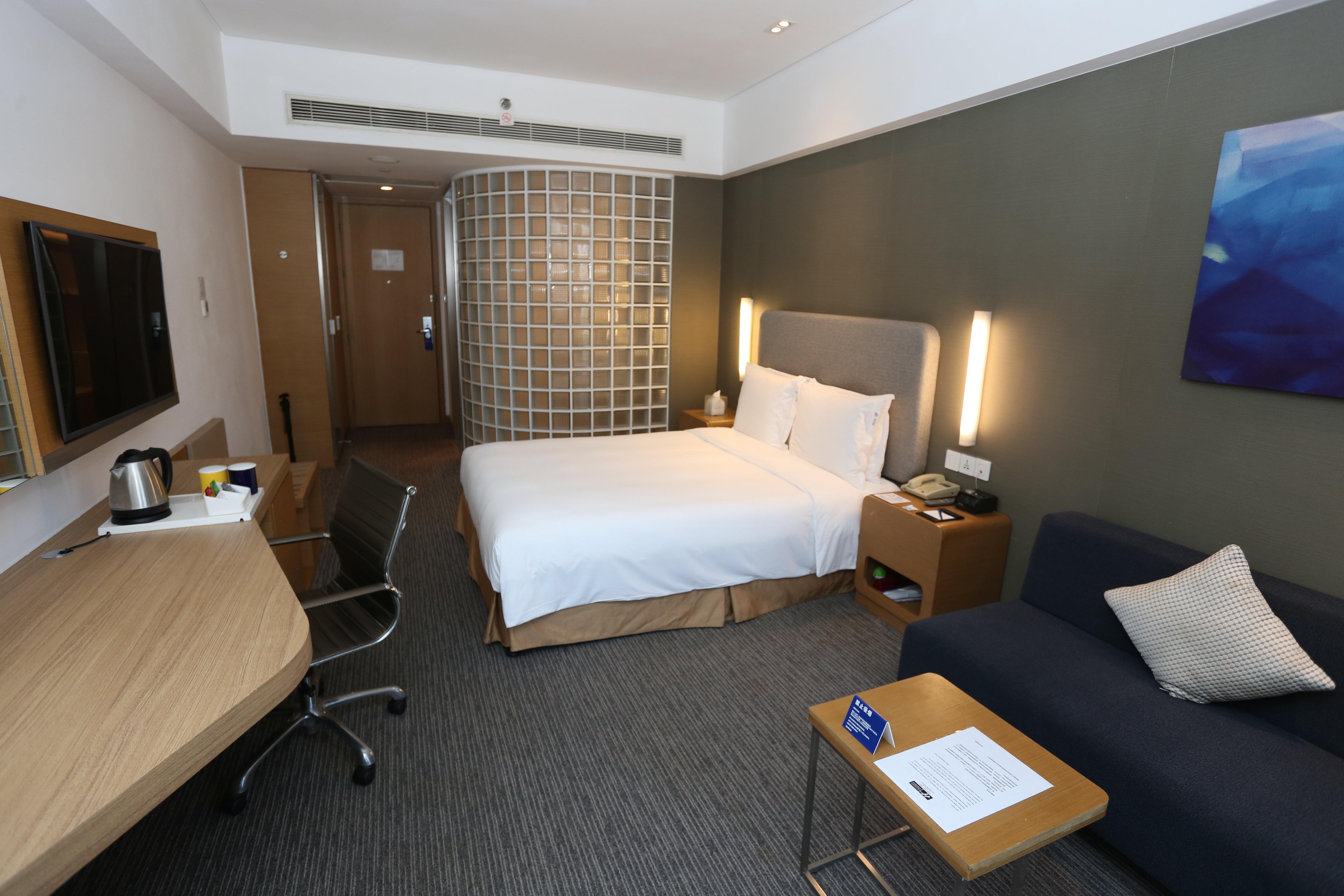Holiday Inn Express Shanghai Jinsha By Ihg Exterior photo